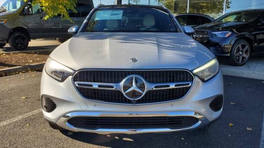 2025 Mercedes-Benz GLC