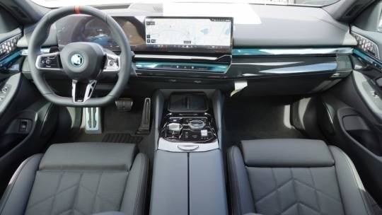 2024 BMW i5 m60