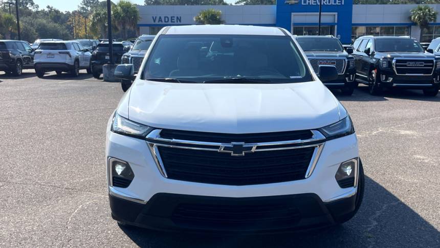 2022 chevrolet traverse ls