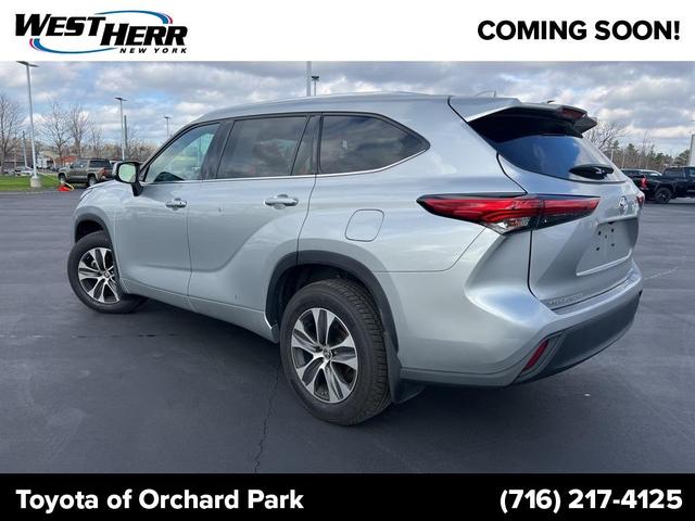 2021 toyota highlander xle