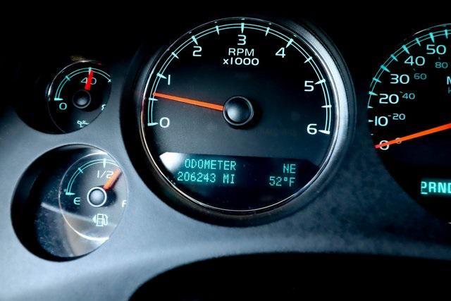 2011 chevrolet suburban 1500 ltz