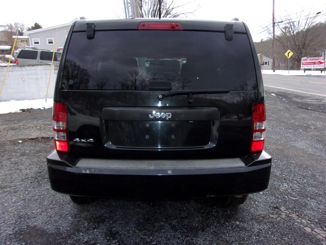 2009 jeep liberty sport