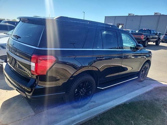 2022 ford expedition xlt
