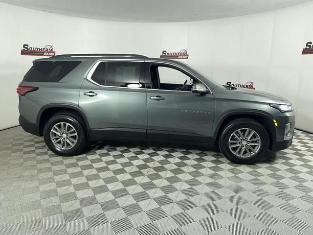 2022 chevrolet traverse lt cloth