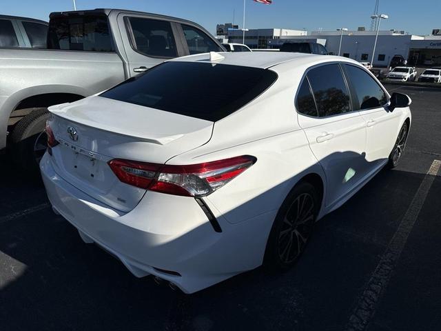 2020 toyota camry