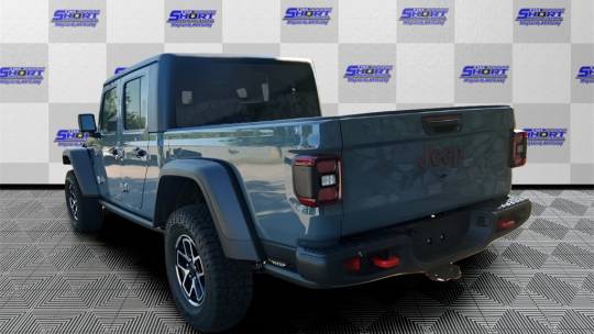 2024 Jeep Gladiator