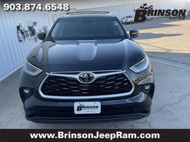 2021 toyota highlander xle