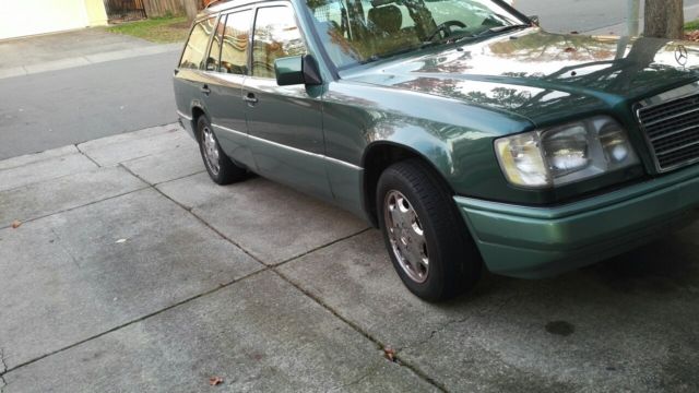 1994 mercedes benz e320 wagon " as is " runs & drives mechanics special!!!