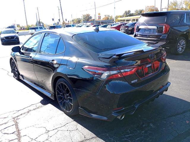 2021 toyota camry trd v6