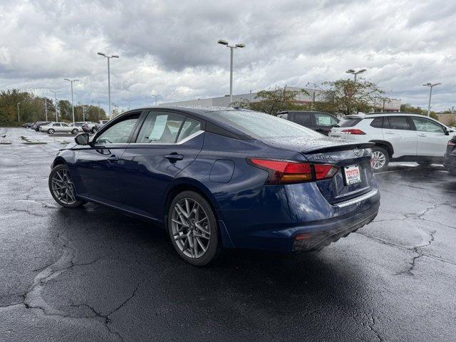 2023 nissan altima 2.0 sr
