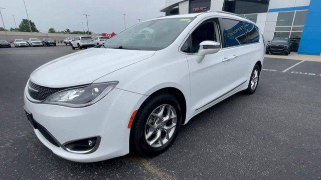 2018 chrysler pacifica limited