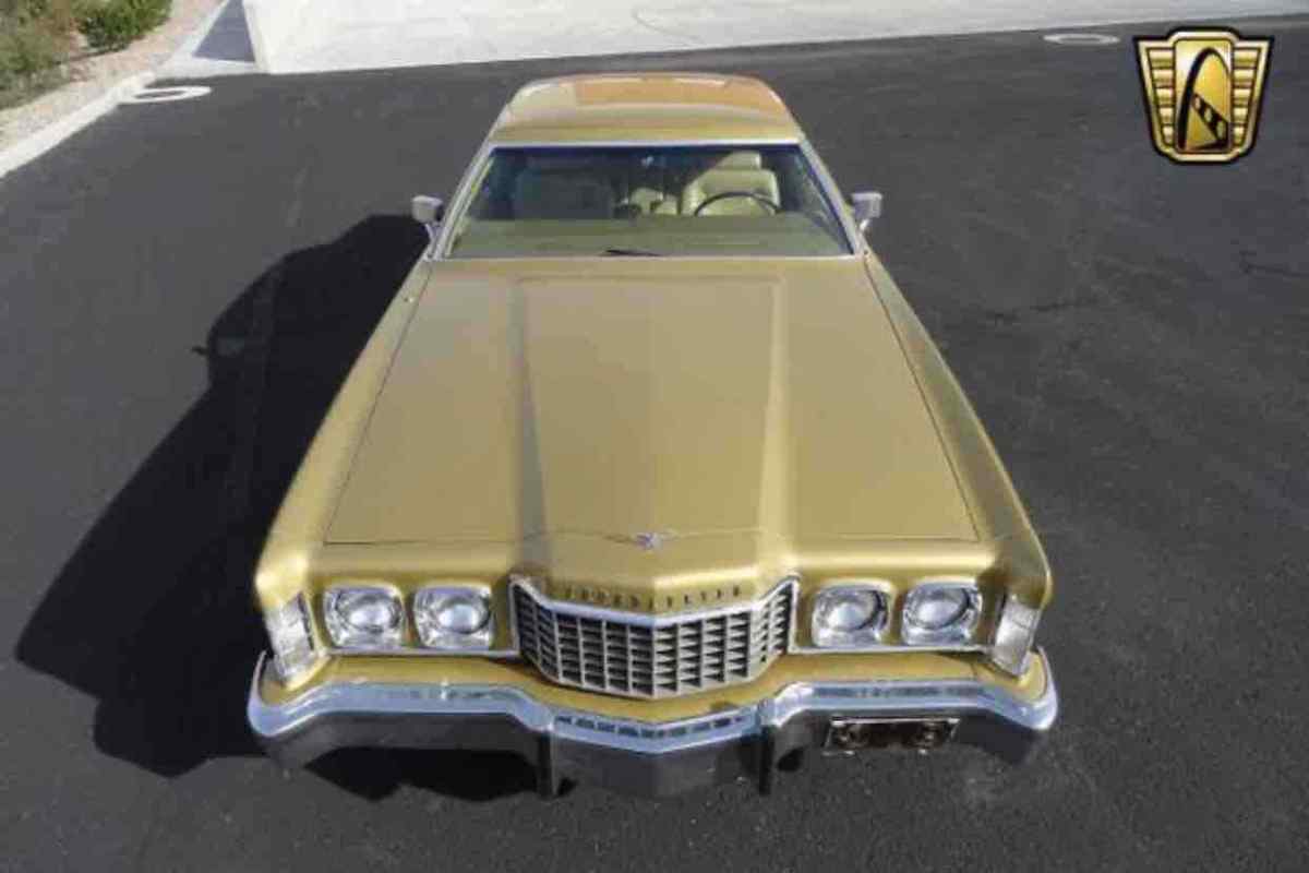 1973 ford thunderbird brown rwd automatic