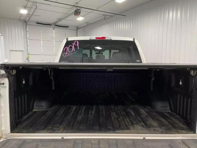 2019 ford f150 supercrew cab lariat pickup 4d 5 1/2 ft in sioux falls, south dakota