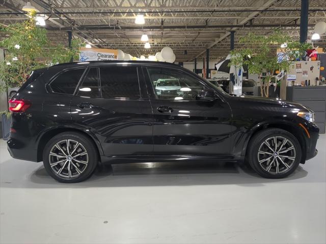 2022 bmw x5 m50i