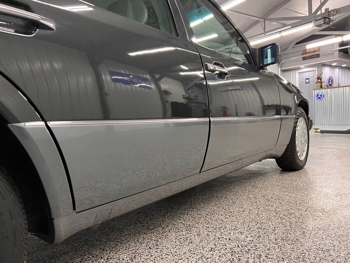 1993 mercedes-benz 300d sedan grey rwd automatic d
