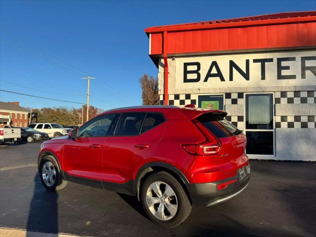 2022 volvo xc40 t4 momentum