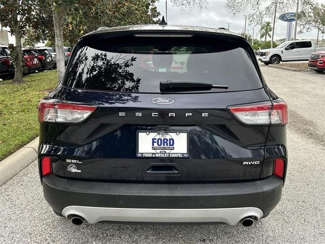 2021 ford escape sel