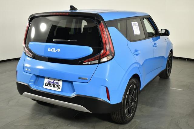 2023 kia soul ex