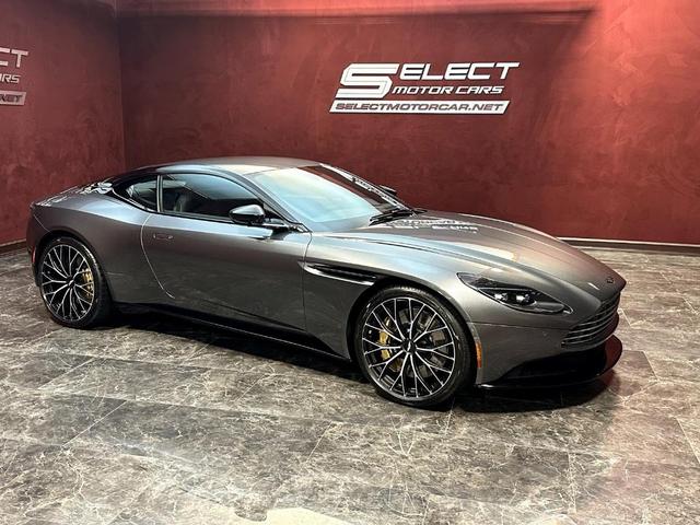 2023 aston martin db11 v8