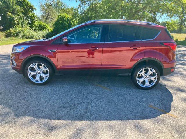 2019 ford escape titanium