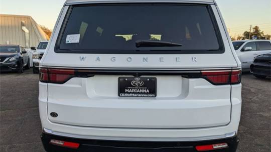 2024 Jeep Wagoneer base
