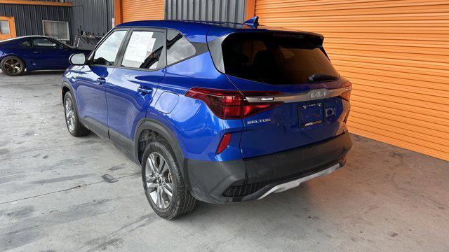 2022 kia seltos lx
