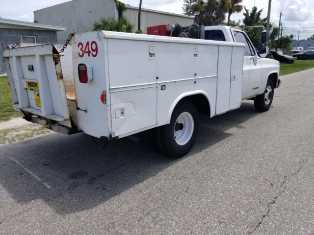 gmc c3500 dually diesel service body 28,000 miles 1 owner