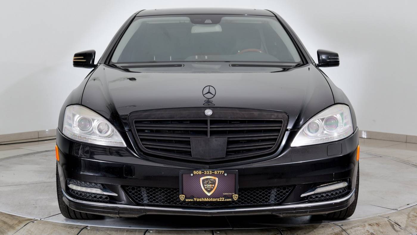 2010 mercedes-benz s-class s 550 4matic