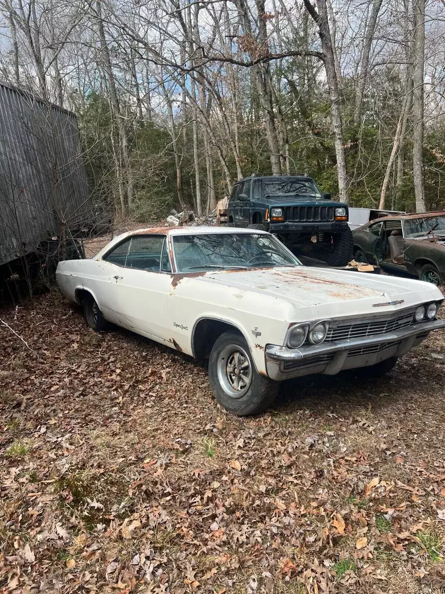 1965 chevrolet impala white ss