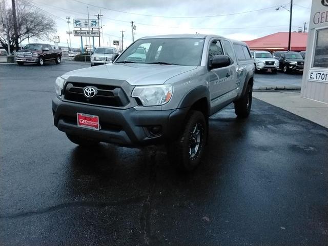2015 toyota tacoma base