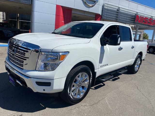 2024 nissan titan sv