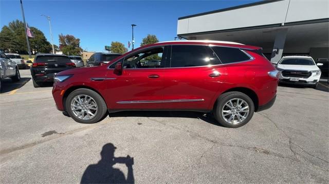 2023 buick enclave premium fwd
