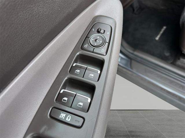 2020 hyundai santa fe sel 2.4