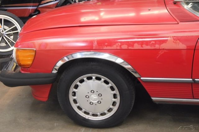 1986 mercedes 560sl convertible, soft top, hard top, no reserve!!! classic!!