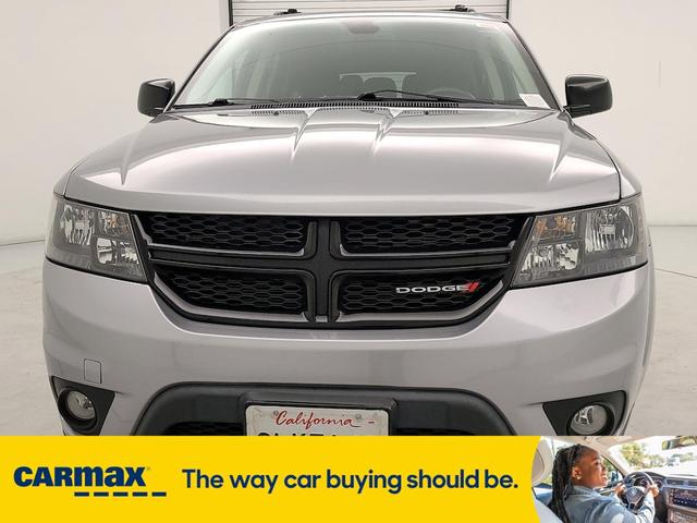 2019 dodge journey se
