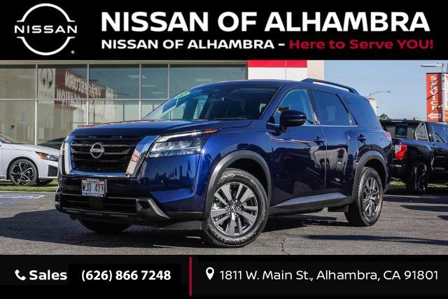 2022 nissan pathfinder sv
