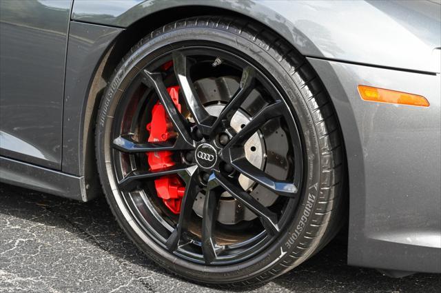 2018 audi r8 5.2 v10