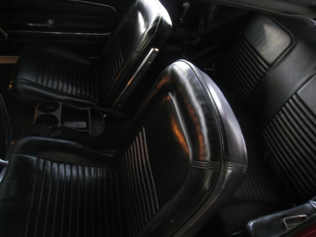 1967 ford convertible mustang 302 with 5-speed manual transmission