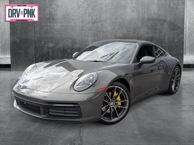 2022 porsche 911 carrera