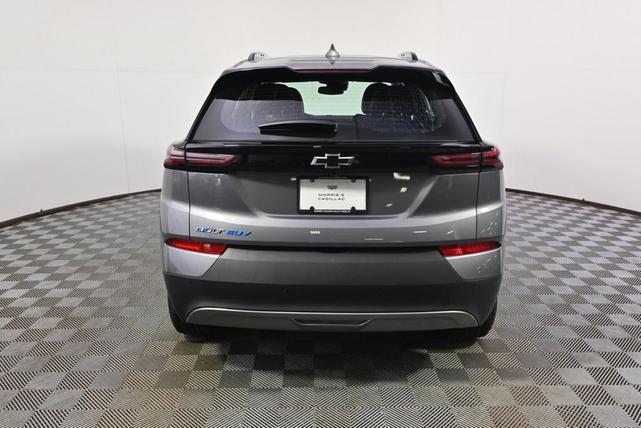 2022 chevrolet bolt euv lt