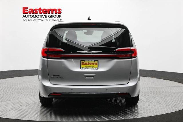 2023 chrysler pacifica touring l