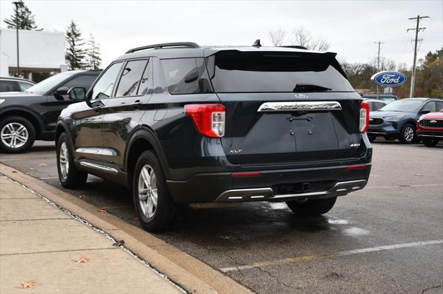2023 ford explorer xlt