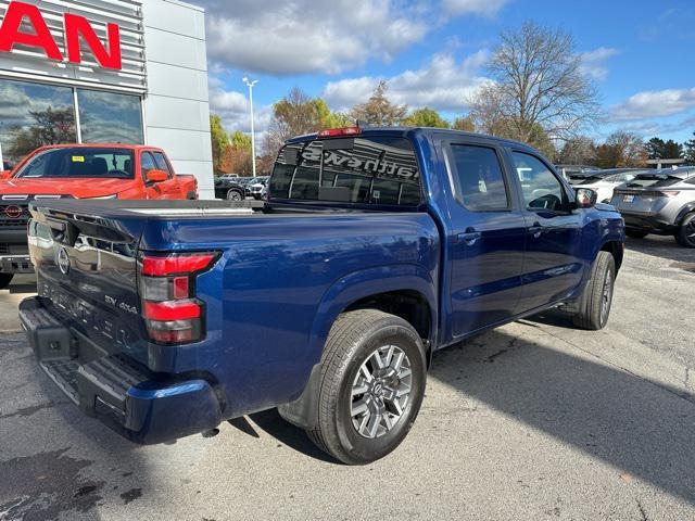 2023 nissan frontier sv