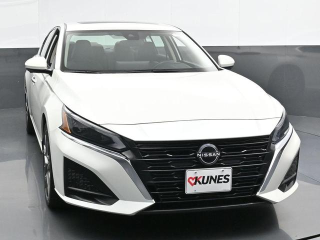 2023 nissan altima 2.5 sl