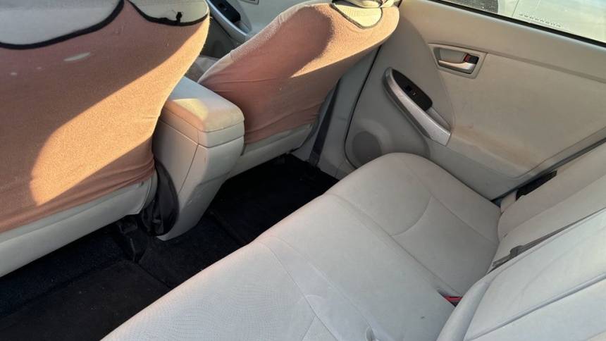 2012 toyota prius one