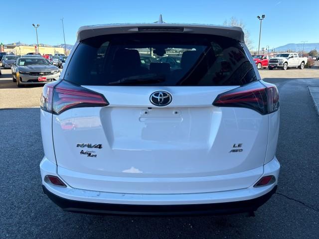 2018 toyota rav4 le