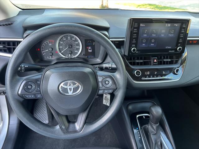 2022 toyota corolla le