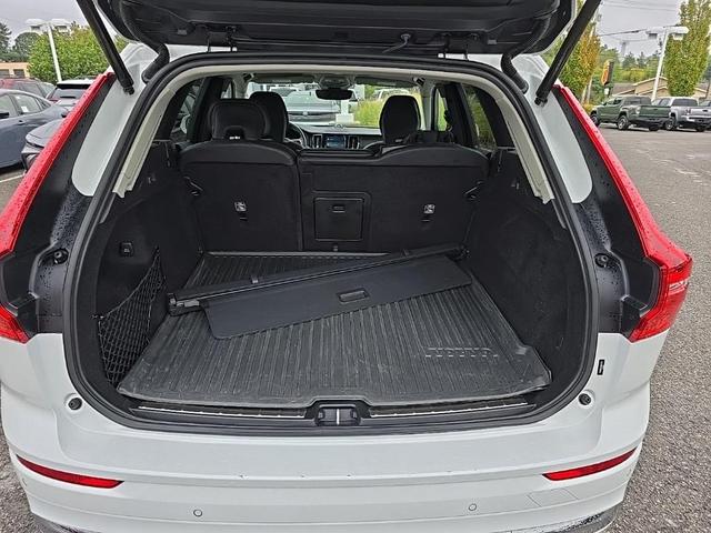 2022 volvo xc60 b6 inscription