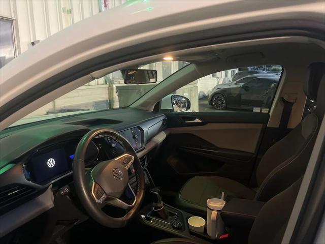 2022 volkswagen taos t mulliner