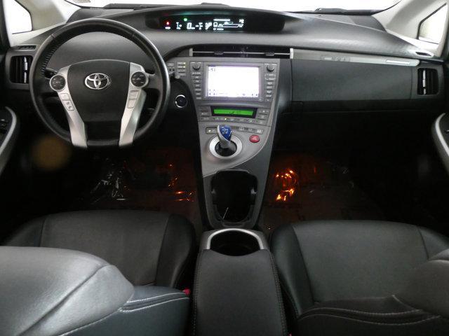 2012 toyota prius plug-in advanced